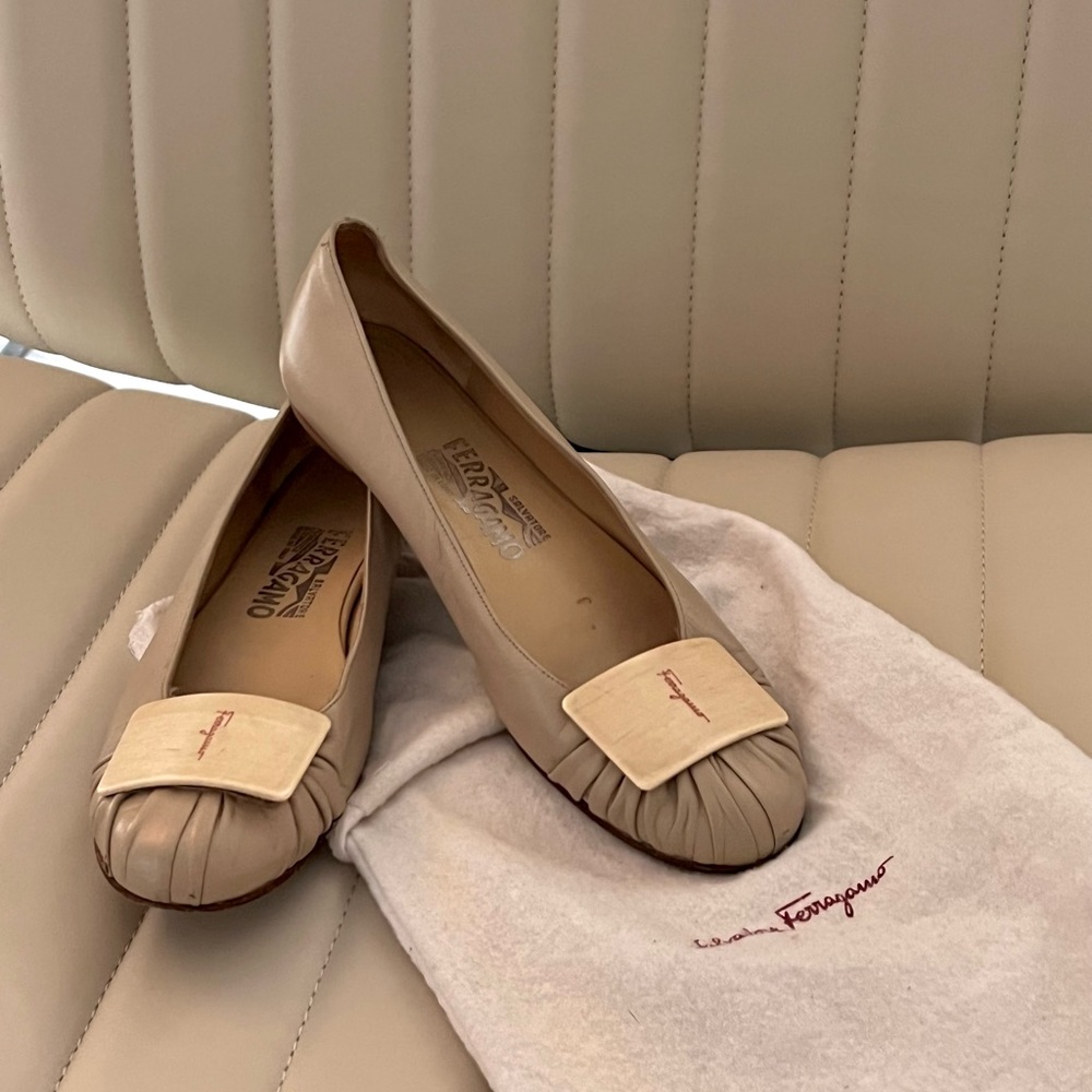 VINTAGE FERRAGAMO BALLET FLATS SIZE 7.5